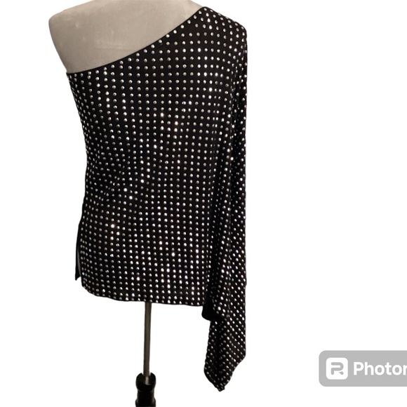 MICHAEL Michael Kors Black and White One-Shoulder Tunic - Picture 3 of 9